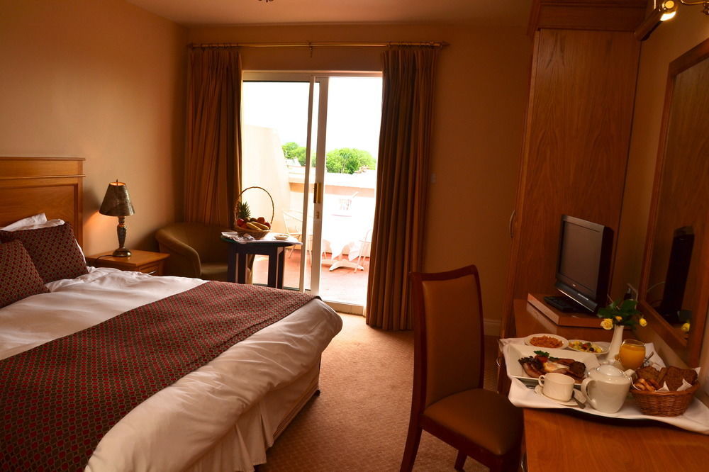 Fairhill House Hotel Clonbur Экстерьер фото